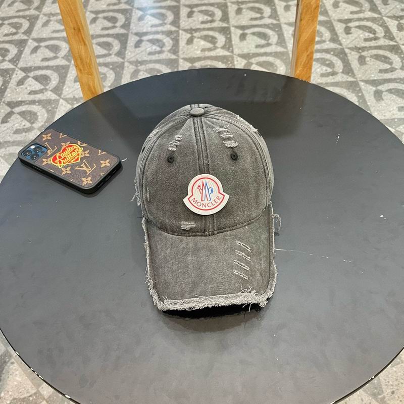 Moncler cap (26)